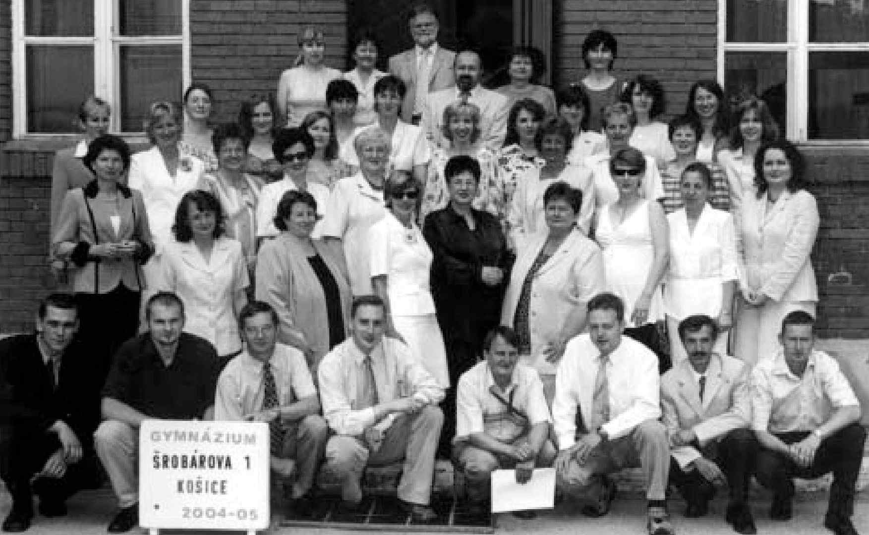 Fotografia pedagogického zboru 2004-2005