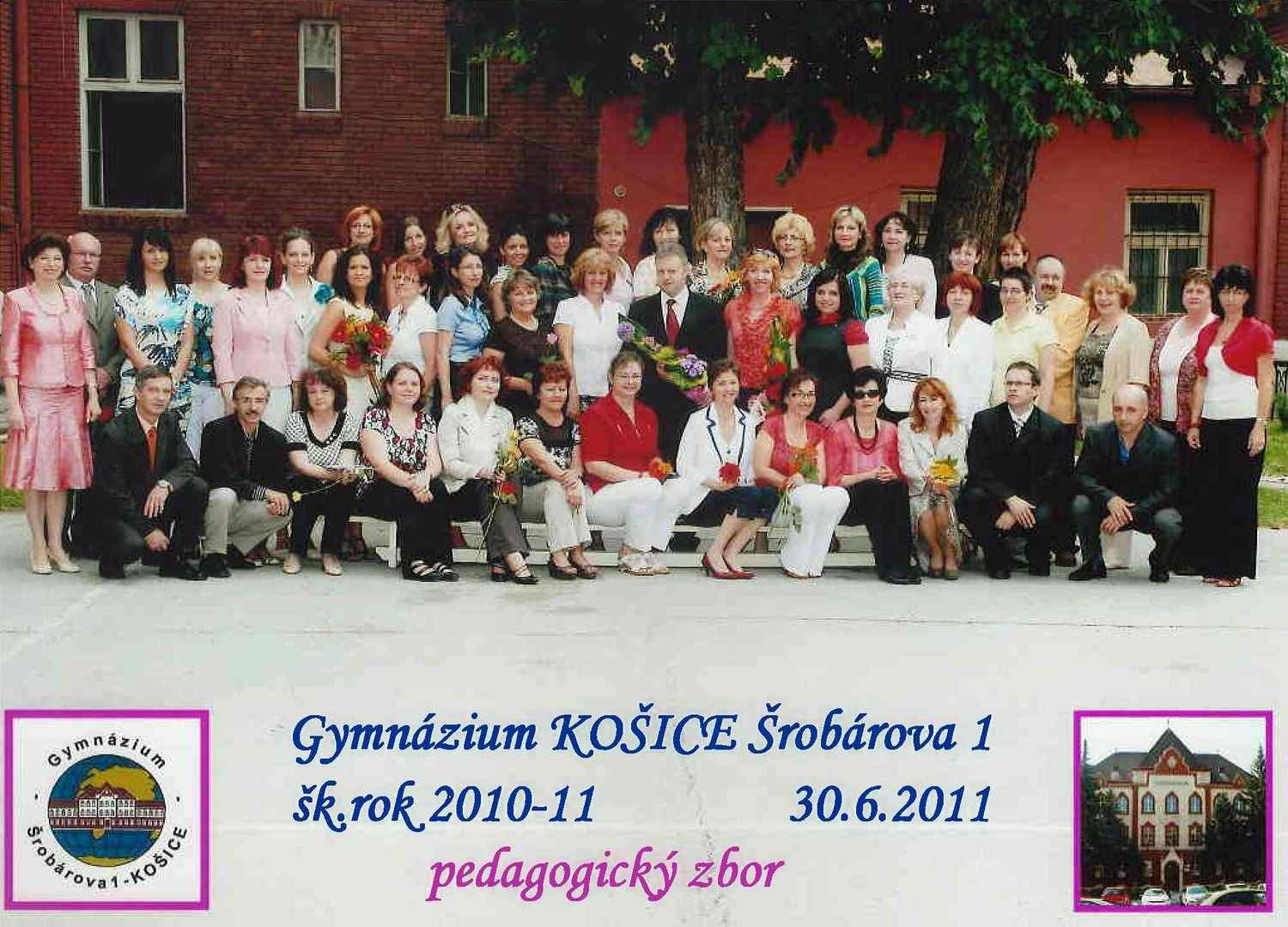 Fotografia pedagogického zboru 2010-2011