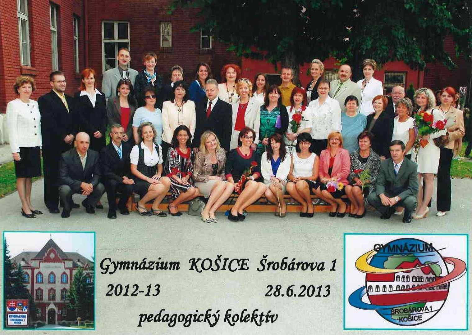 Fotografia pedagogického zboru 2012-2013