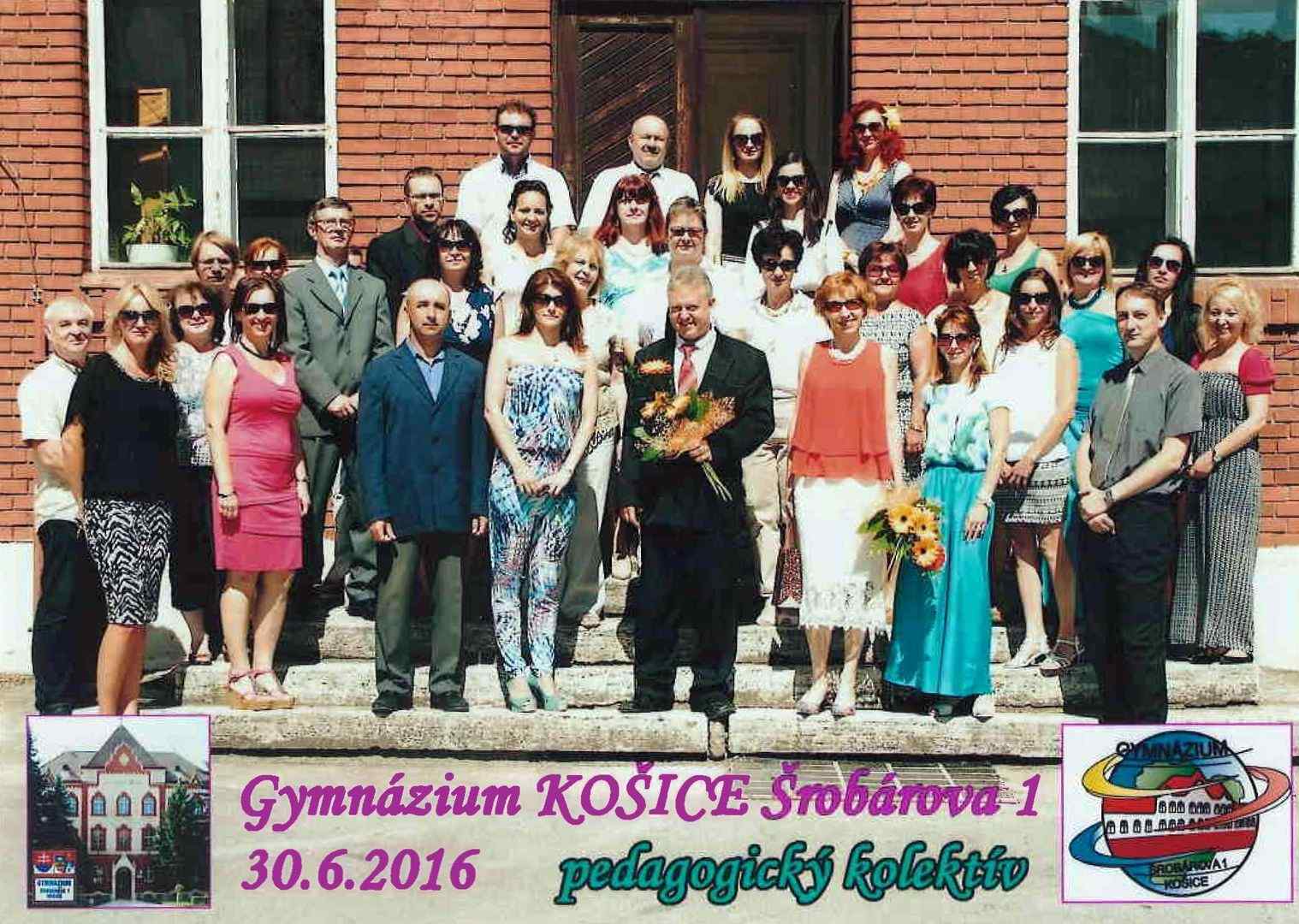 Fotografia pedagogického zboru 2015-2016