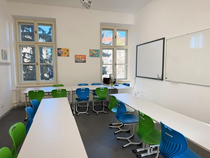 Učebne IB (č.&nbsp;71 a&nbsp;72)