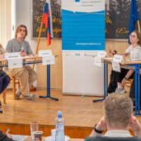 Jugend debattiert international – východoslovenské finále (11/40)