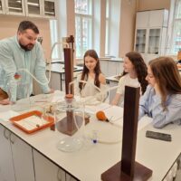 Šrobárčania na Katedre kondenzovaných látok PF UPJŠ (1/20)