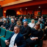 Ocenenie pre Mgr. Silviu Oravcovú pri príležitosti Dňa učiteľov (5/12)