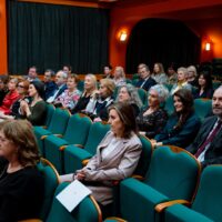 Ocenenie pre Mgr. Silviu Oravcovú pri príležitosti Dňa učiteľov (9/12)